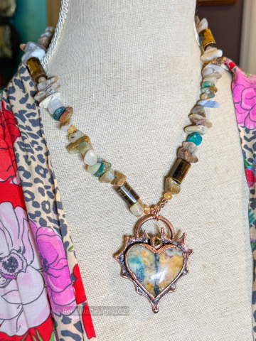 Peruvian Opa and Tigereye Kaboom heart