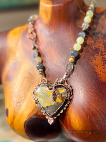 Bumblebee Heart in a Dragonfly