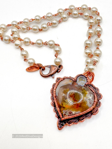 Moss Agate Scalloped Heart