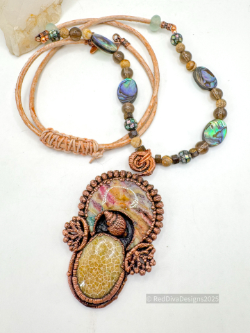 Luna sky necklace Luna sky necklace