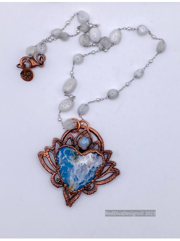 Plume Agate Love necklace